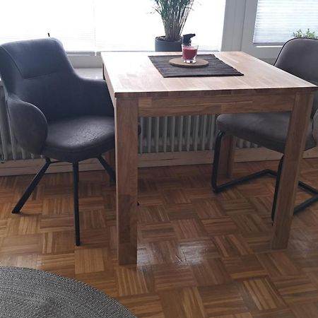 1-Zimmer-Appartement Schoene Aussicht 朗格尔斯海姆 外观 照片